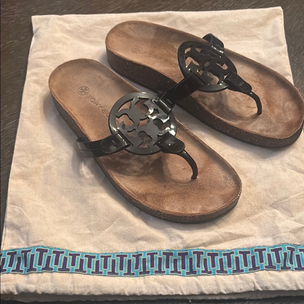 Tory Burch Miller Cloud Sandals – Black Patent – Size 7